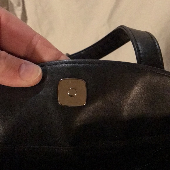 Liz Claiborne Black purse - Picture 7 of 11